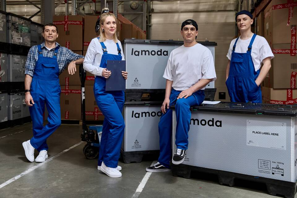 Как работает примерка на Lamoda
